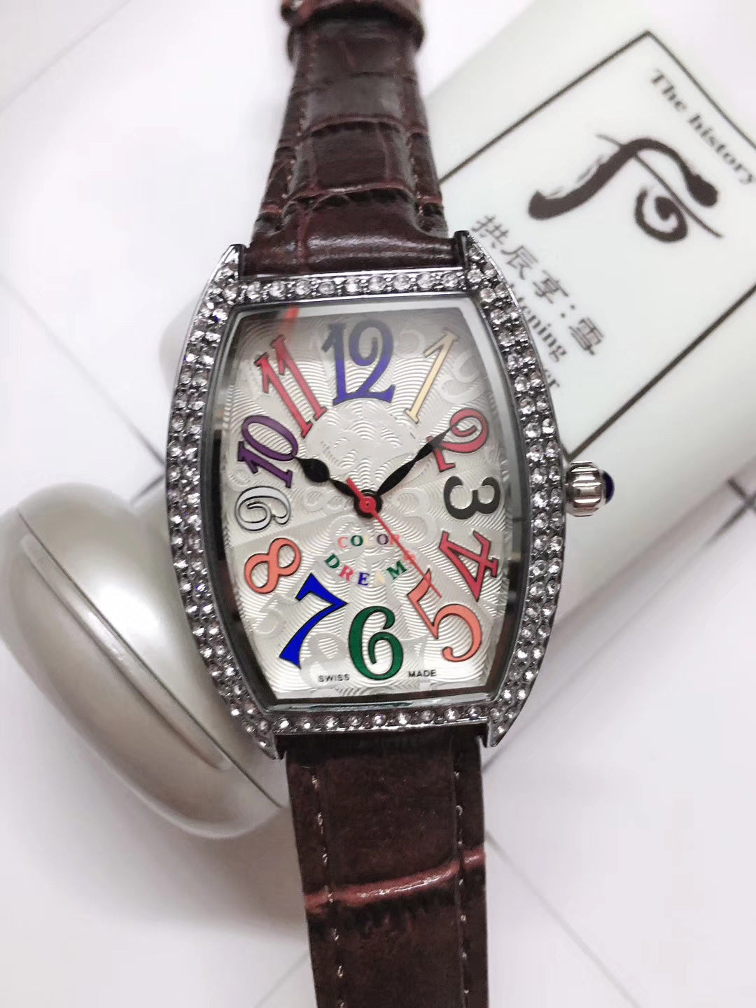 Hot-selling Explosive AliExpress Wechat Fashion Square Flange Ladies Watch Ladies Watch