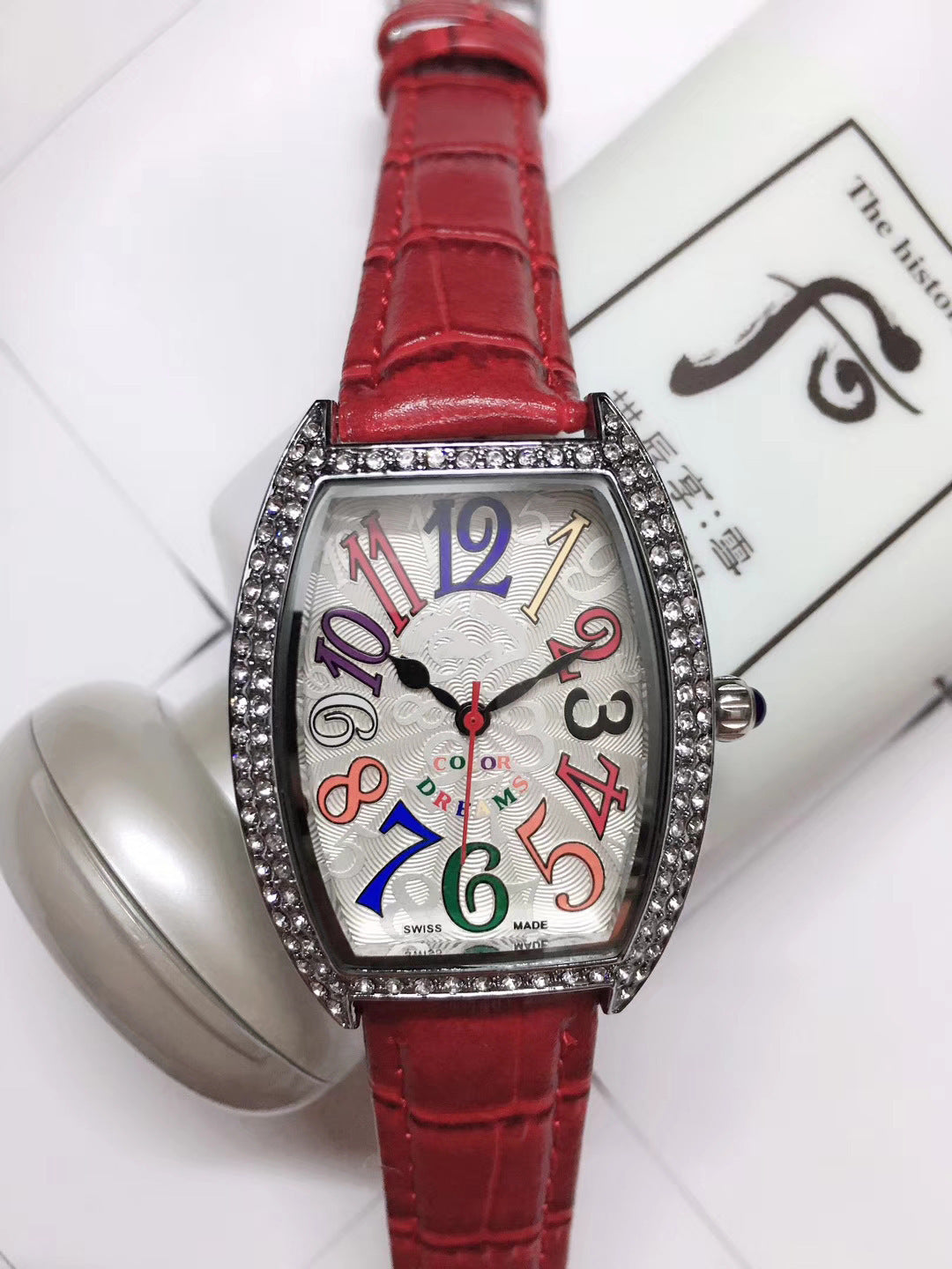 Hot-selling Explosive AliExpress Wechat Fashion Square Flange Ladies Watch Ladies Watch
