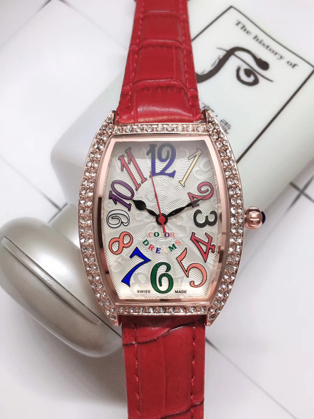 Hot-selling Explosive AliExpress Wechat Fashion Square Flange Ladies Watch Ladies Watch