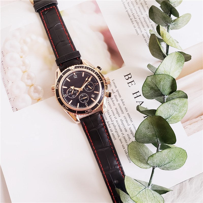 Full-featured black casual watch