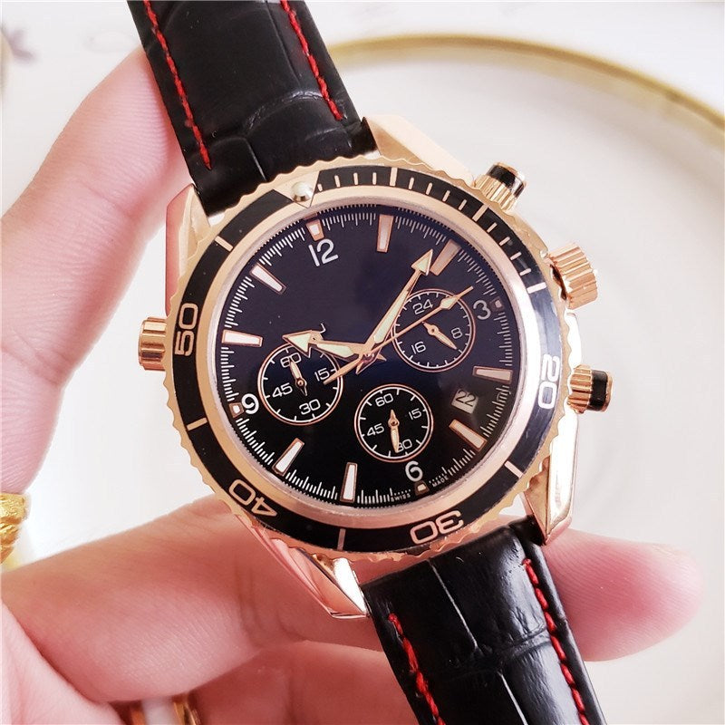 Full-featured black casual watch