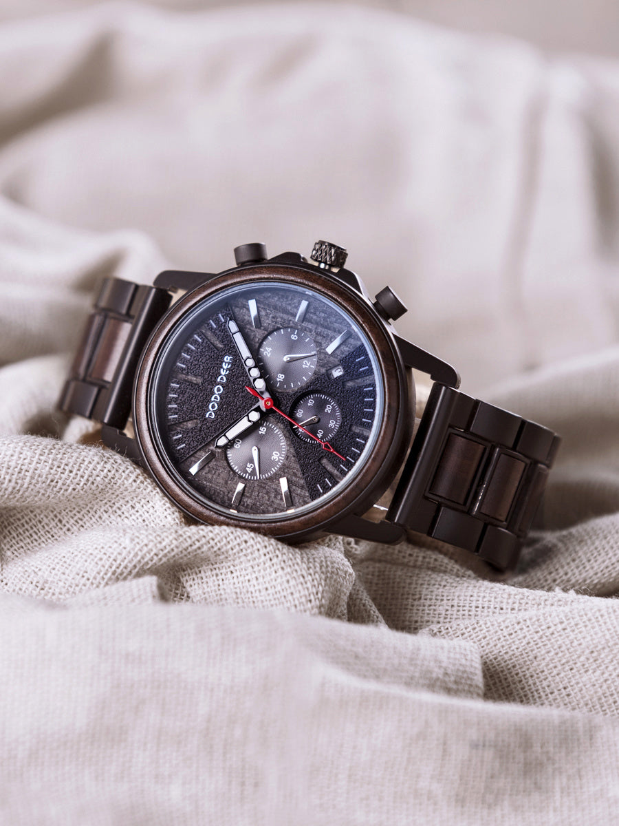 Wooden wrist watch