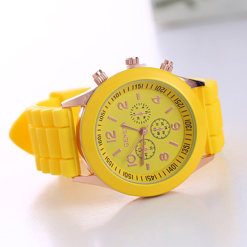 Spot geneva Geneva silicone watch women's Korean version fashionable and beautiful colorful jelly student casual watch