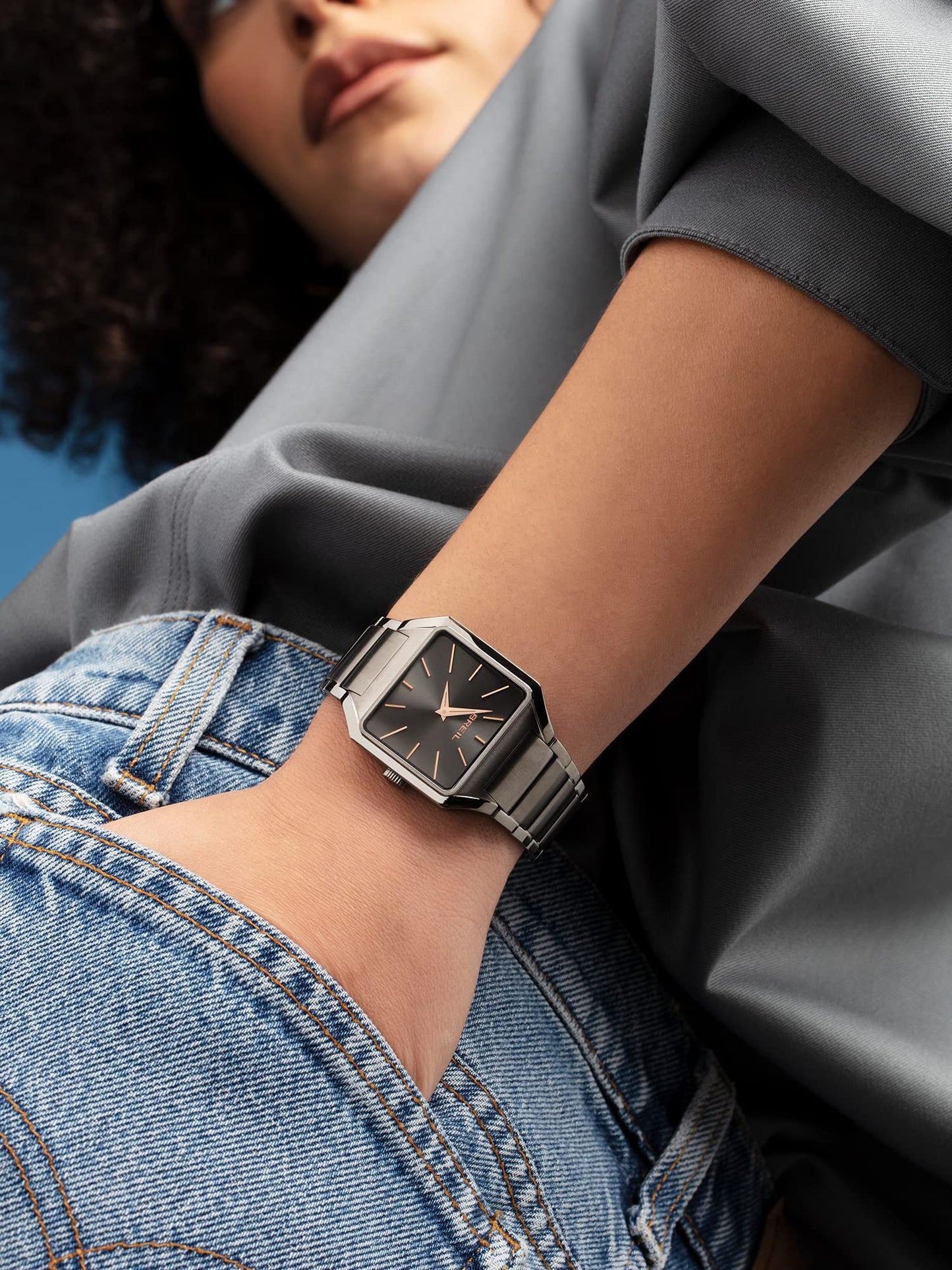 Breil, Collezione The B, Orologio Donna in Acciaio, Movimento al Quarzo Solo Tempo, Cassa Quadrata Monocolore 27x26 mm, Lunghezza Regolabile 13.5-19 cm, Chiusura Déployante con Pulsanti
