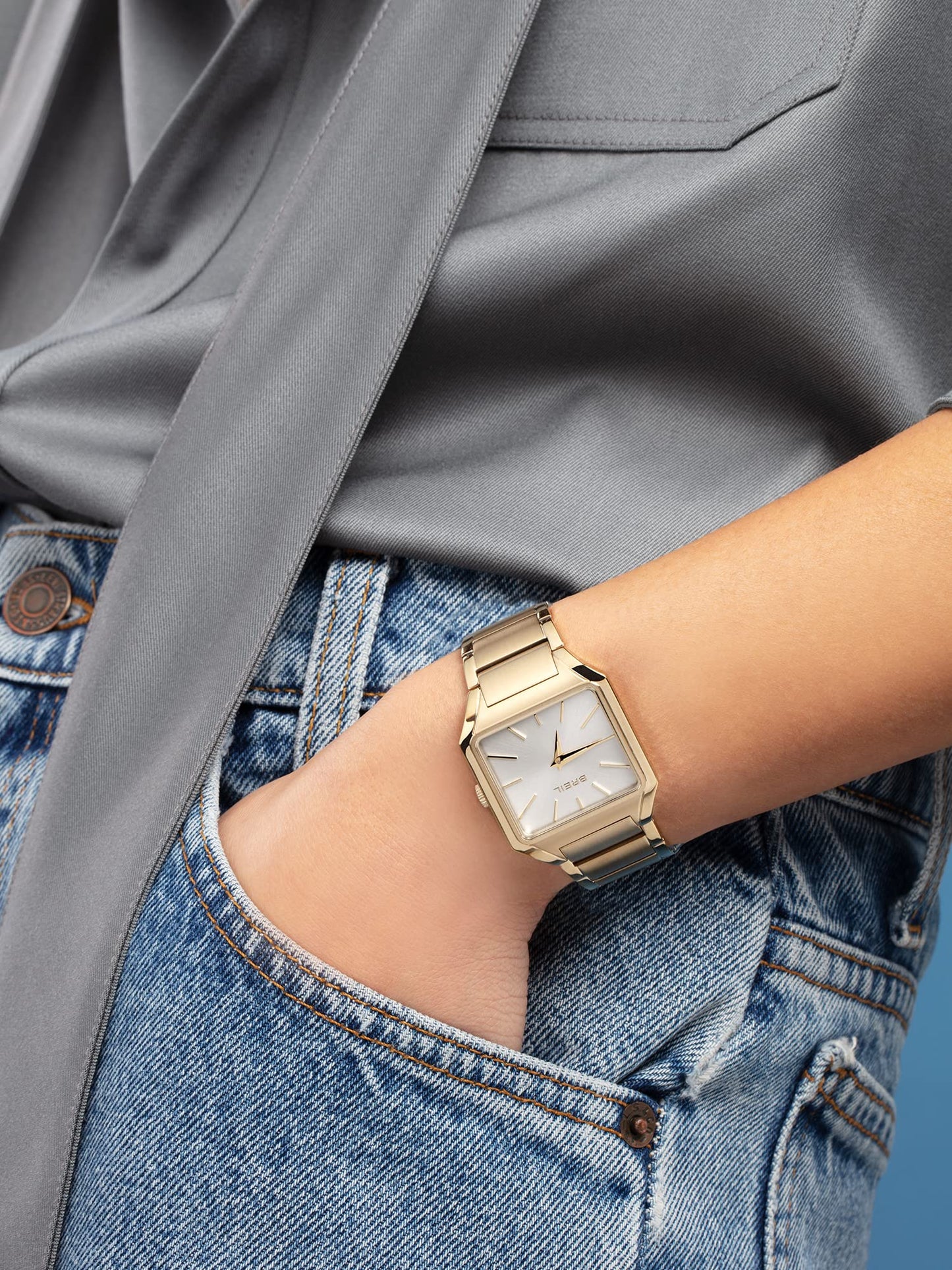 Breil, Collezione The B, Orologio Donna in Acciaio, Movimento al Quarzo Solo Tempo, Cassa Quadrata Monocolore 27x26 mm, Lunghezza Regolabile 13.5-19 cm, Chiusura Déployante con Pulsanti