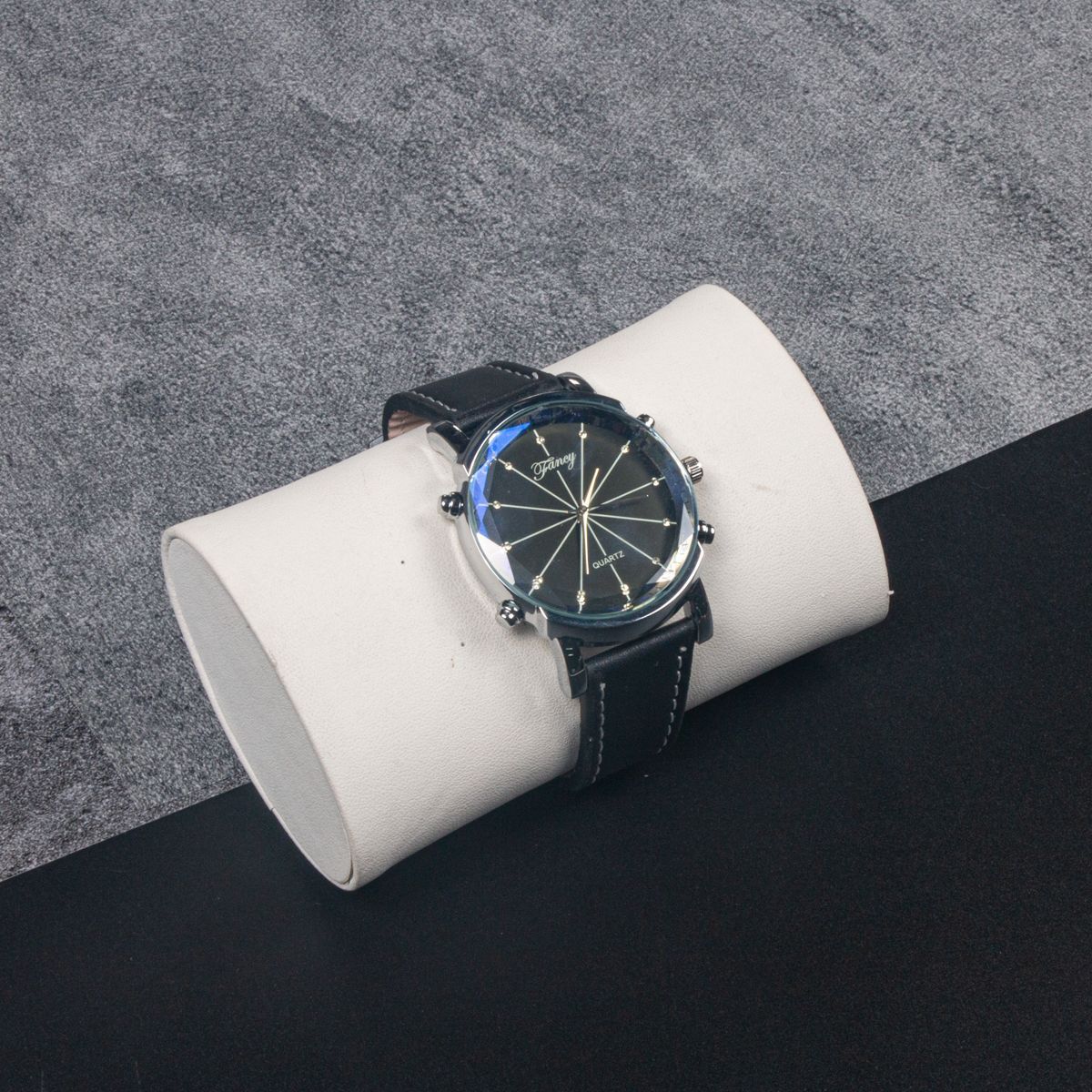 Watch Keychain Pen Cufflinks Four-piece Men's Hand Gift Box