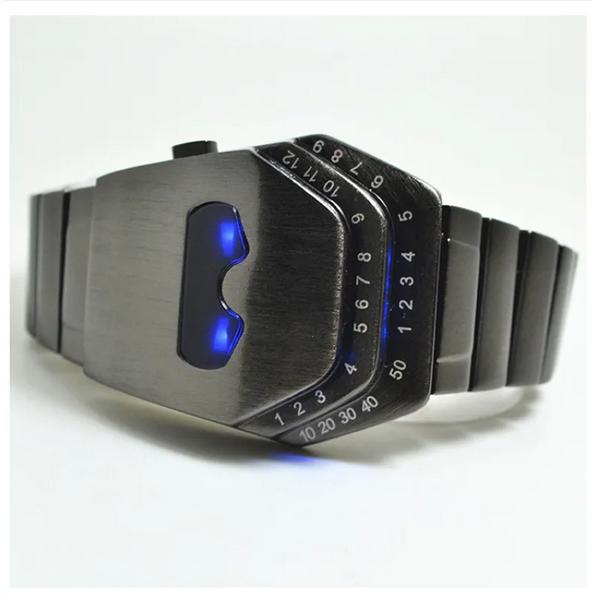 Orologi stravaganti strani