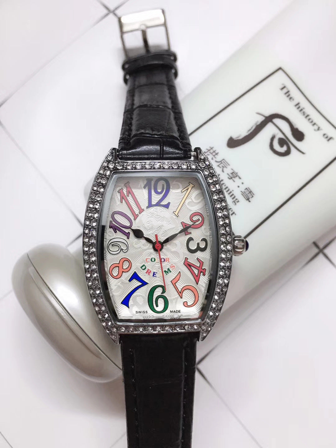Hot-selling Explosive AliExpress Wechat Fashion Square Flange Ladies Watch Ladies Watch