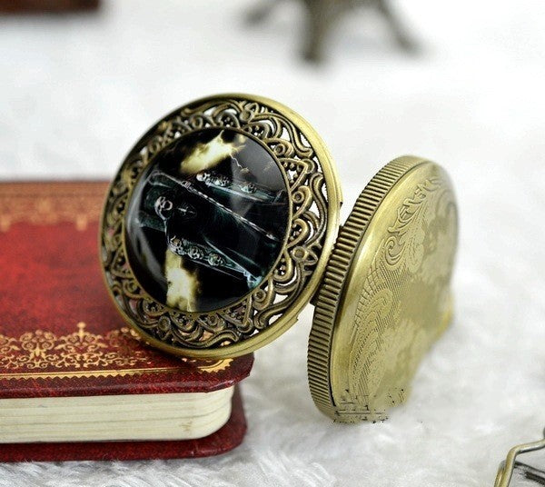 Angel Wings Vintage Gold Classic Skull Quartz Watch