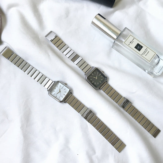 Internet celebrity INS literary retro small fresh Japanese and Korean style square plate versatile simple temperament student watch female watch