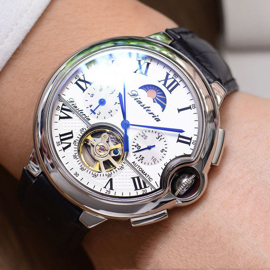 Mechanical watch of hollow flywheel movement