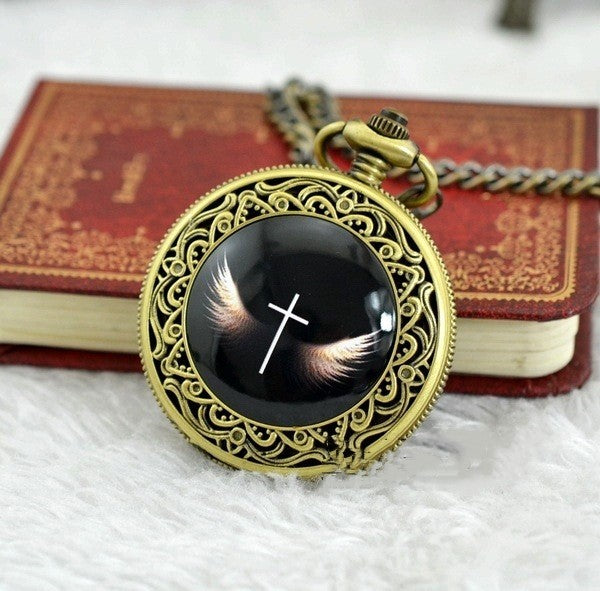 Angel Wings Vintage Gold Classic Skull Quartz Watch