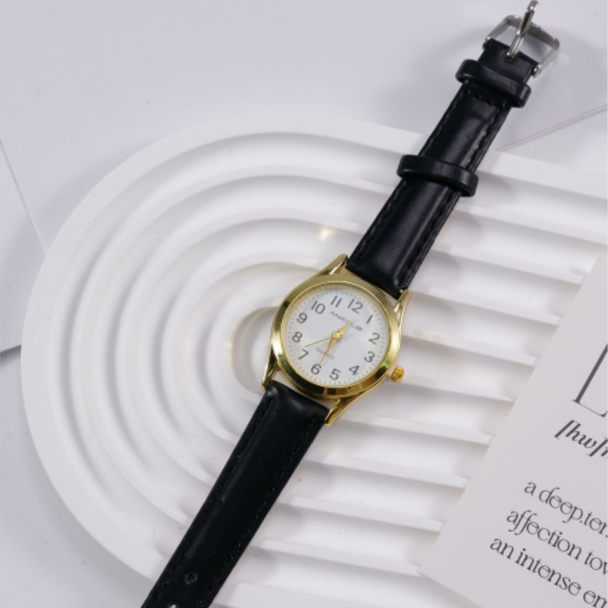 Men's Leather Strap Sports Pointer Quartz Watch