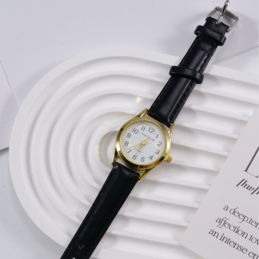 Men's Leather Strap Sports Pointer Quartz Watch