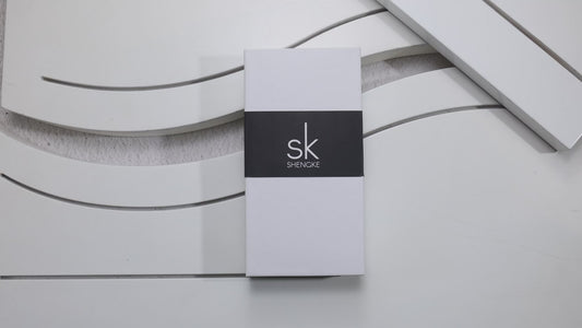 SHENGKE SK Classic Donne Orologi Moda Donne Dress Watch Solido Acciaio Inox Band Cinturino in Vera Pelle